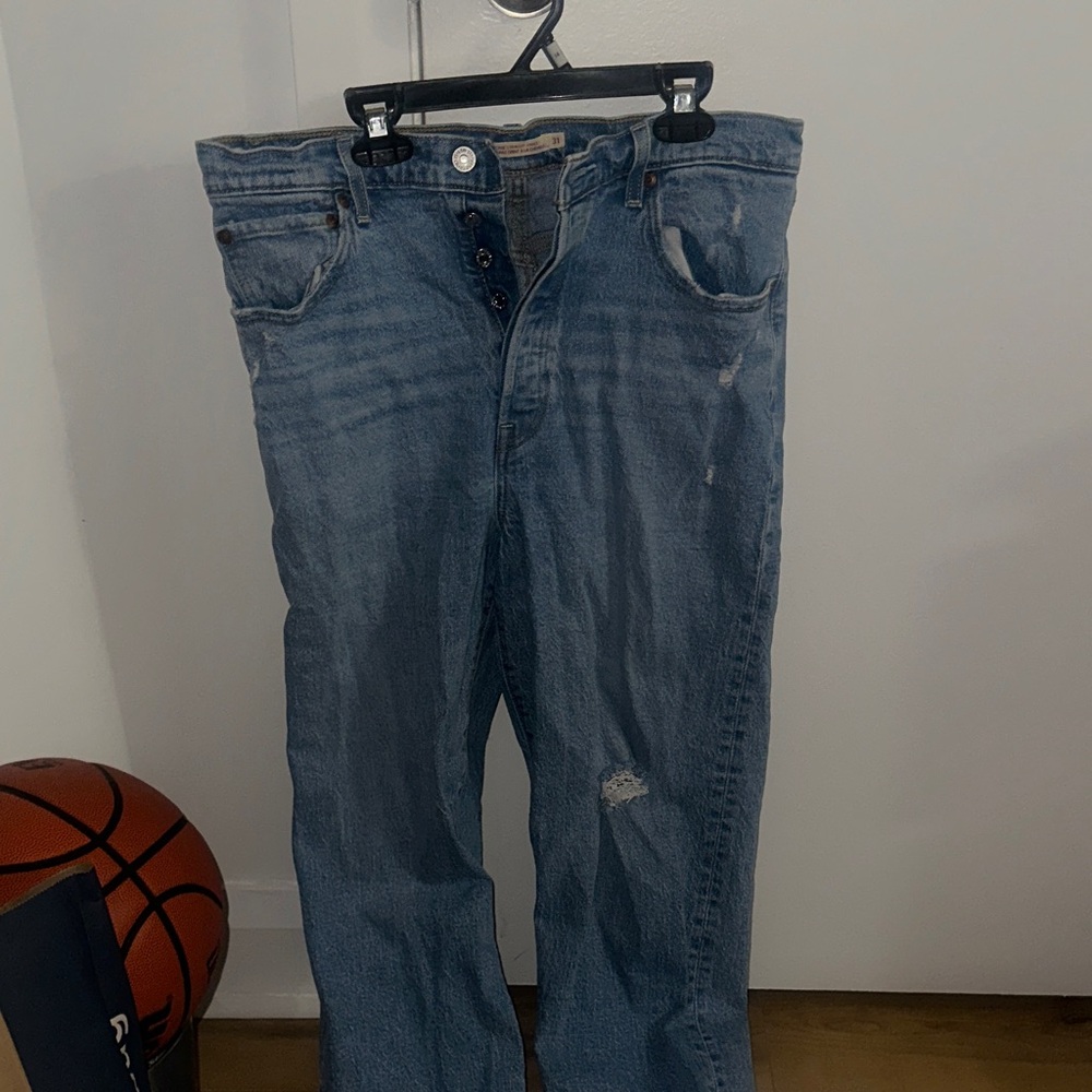 Levi's Classic Blue Straight Jeans
